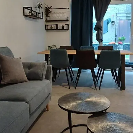 R&n Studio-green Garden