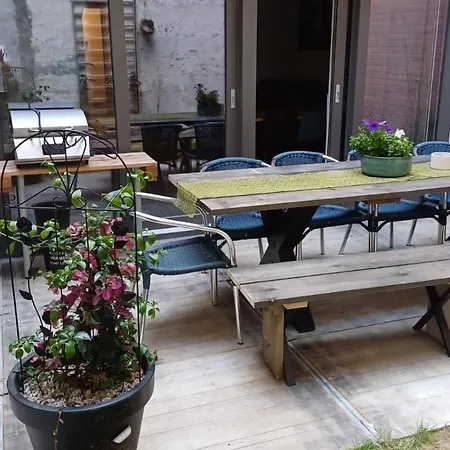 R&n Studio-green Garden * بلانكنبرخ