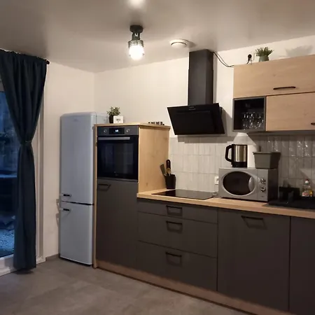 R&n Studio-green Garden Appartamento