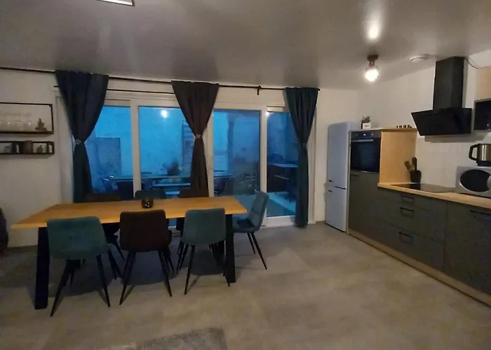 R&n Studio-green Garden 布兰肯贝赫